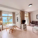 Skol 335. Fantastic Beachfront Facing South. Marbella